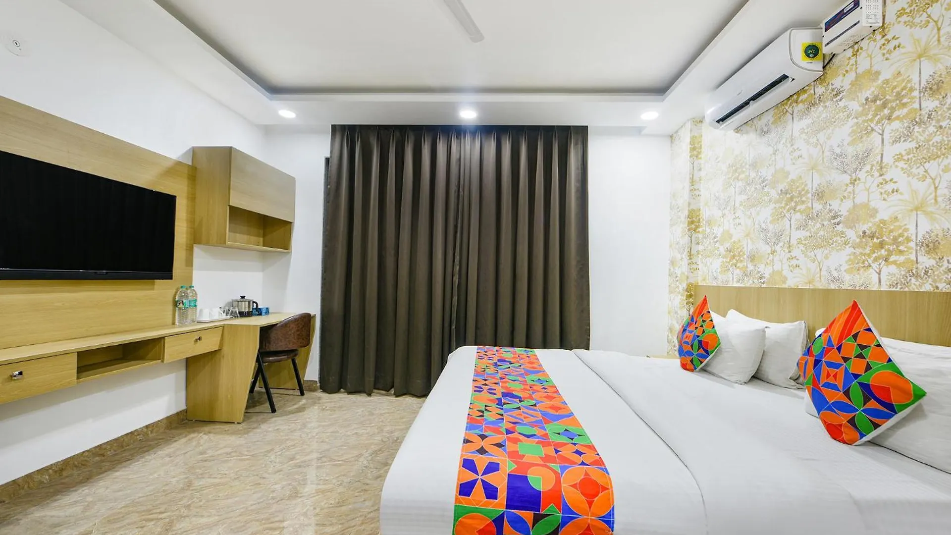 Fabhotel Luxe 8 Stayz Gurgáon 3*,  Indie