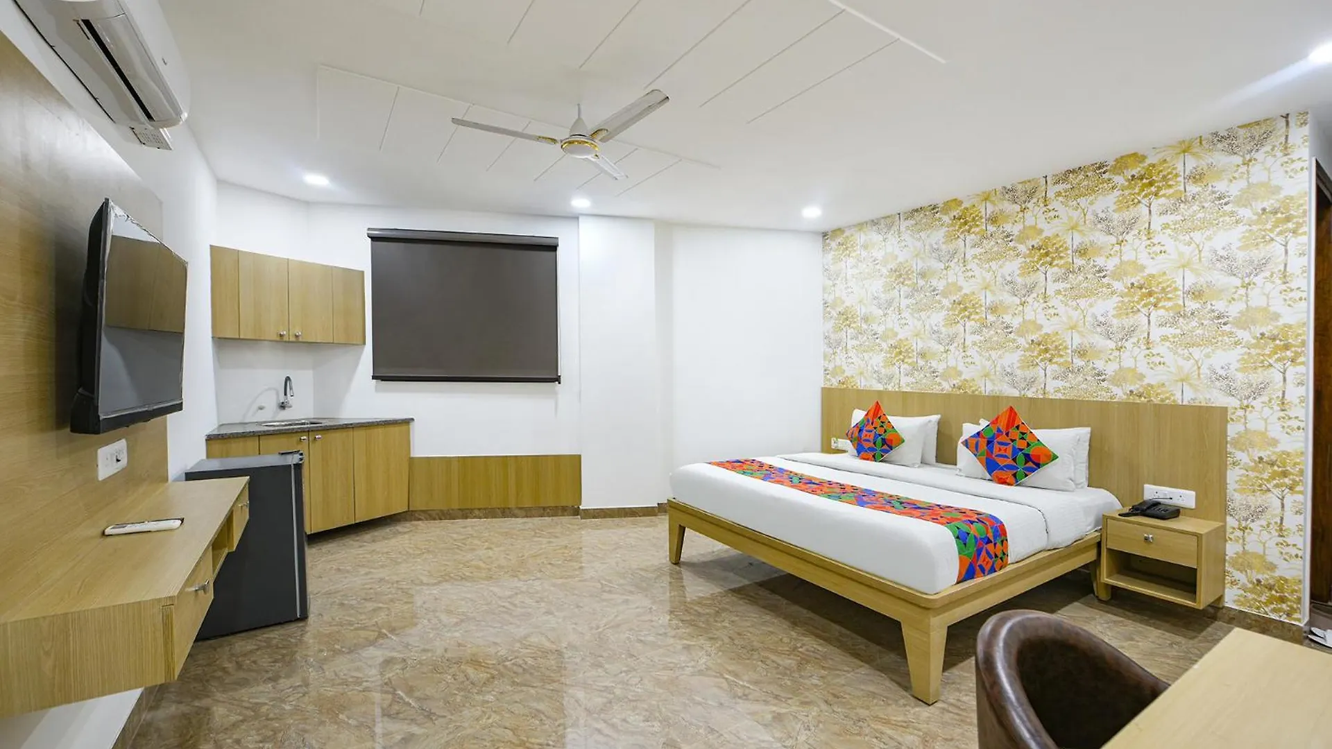 Hotell Fabhotel Luxe 8 Stayz Gurgaon