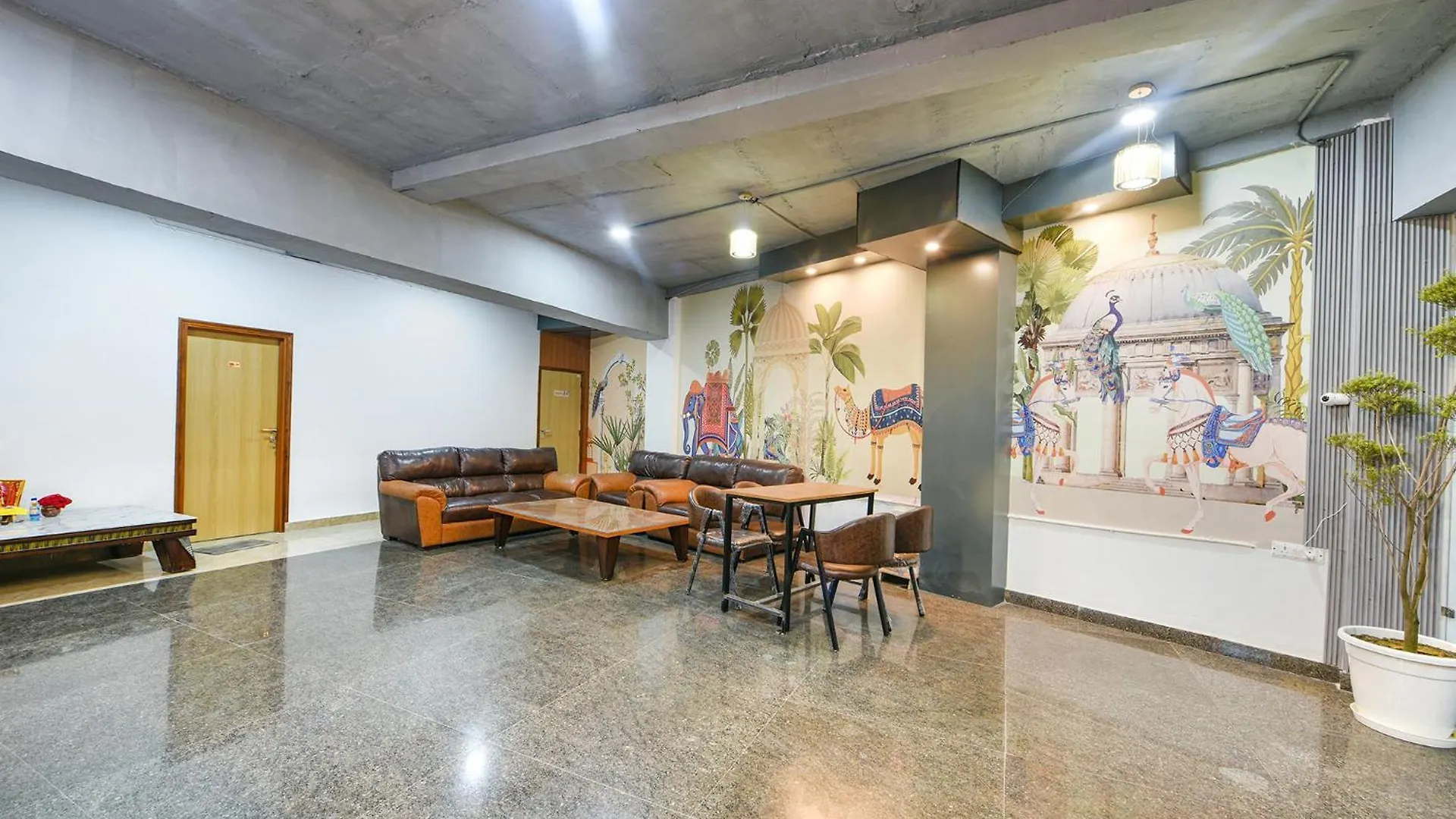 Hotell Fabhotel Luxe 8 Stayz Gurgaon