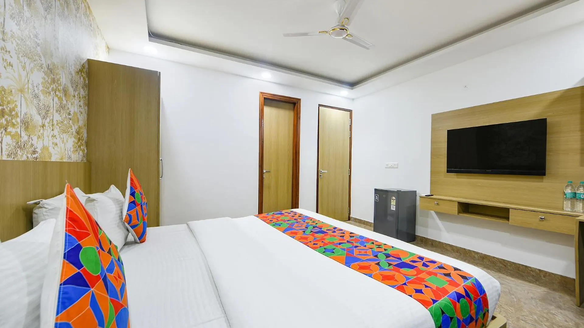 Fabhotel Luxe 8 Stayz Gurgaon 3*,  Indien