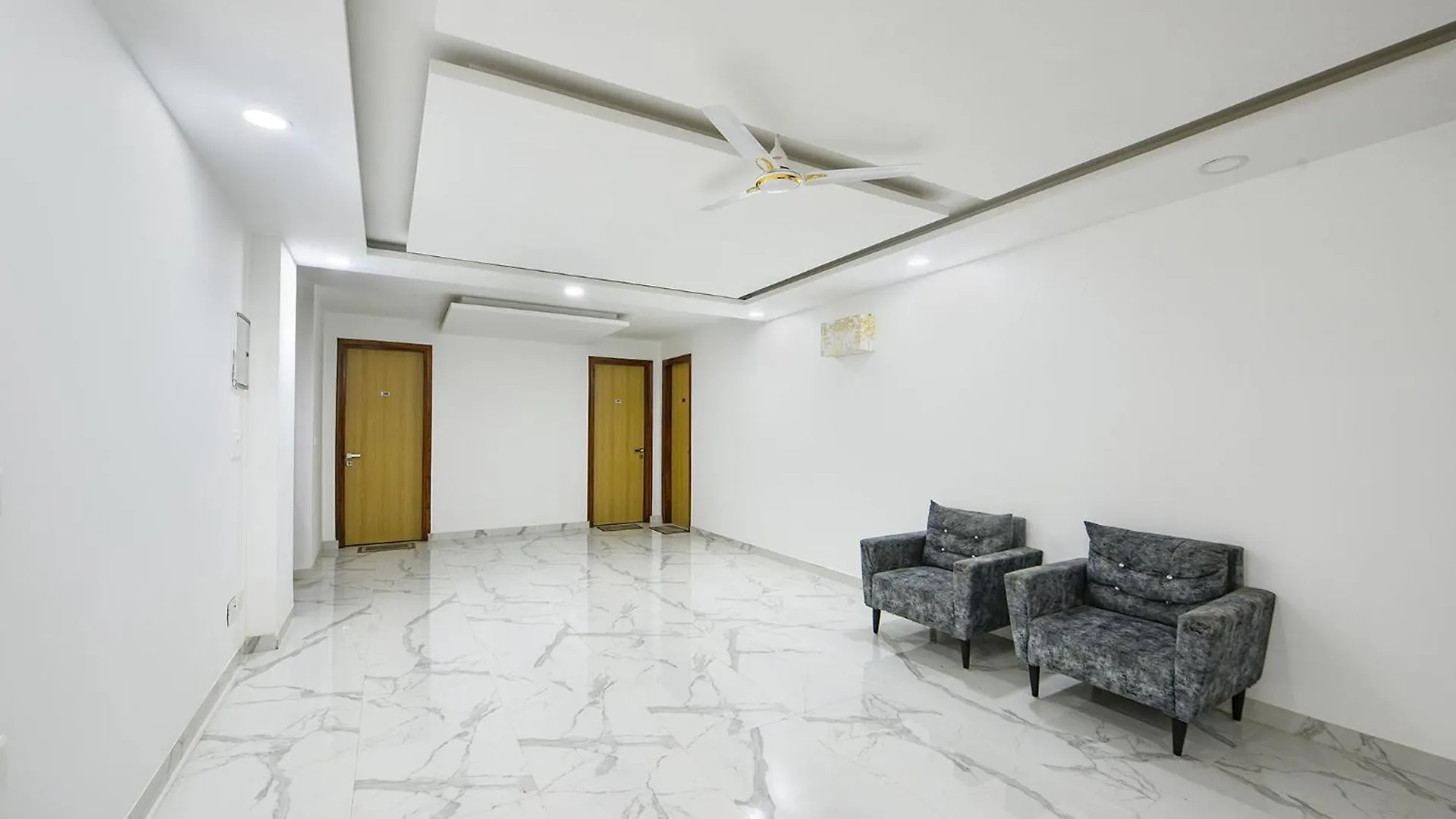 Fabhotel Luxe 8 Stayz Gurgaon Hotell